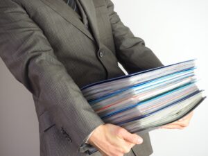 一般派遣、紹介予定派遣、特定派遣の違い