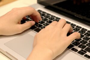 派遣会社は何社登録するべきか